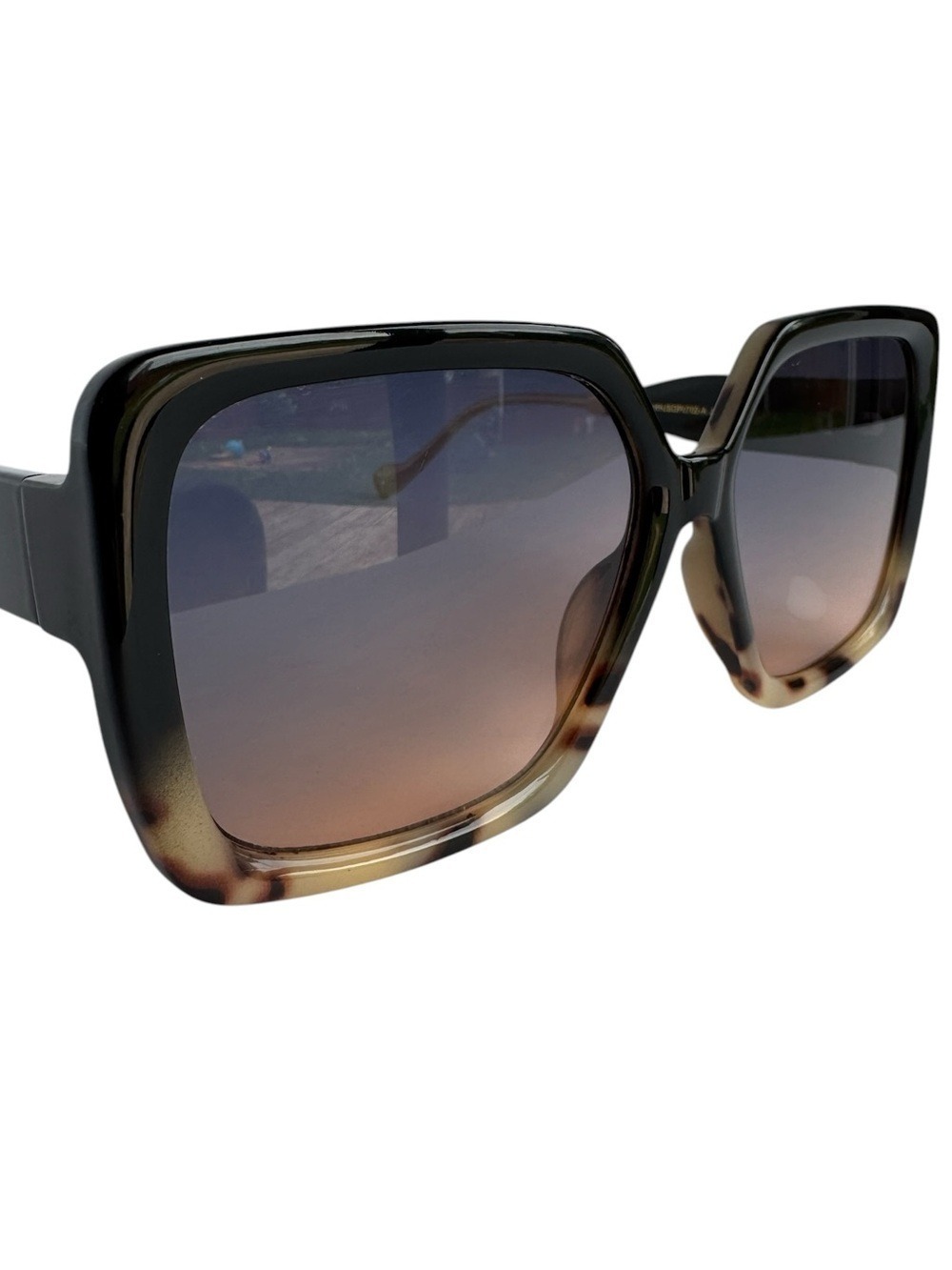 Jessica Simpson Oversized Square Sunglasses Tortoise J6325 Brown Black Plastic